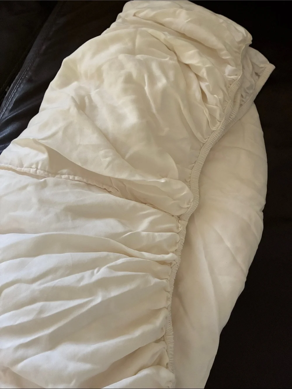 Beautyrest Size Queen Cream Fitted Sheet
